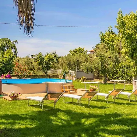 Hostly - - Only For Families Сasa de vacaciones